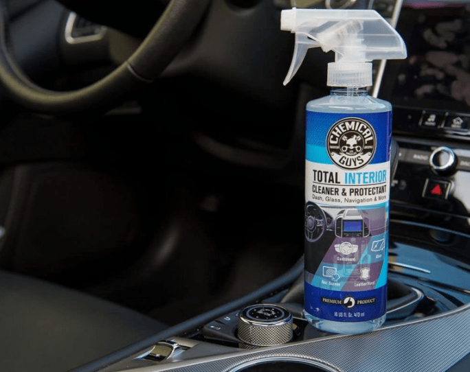 interierovy-detailer-chemical-guys-detailingshop-1 (1)